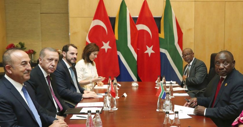 “Türkiye BRICS’e yöneldi: Dışişleri Bakanlığı ‘bu konuda bilgi paylaşmadıklarını’ söyledi”