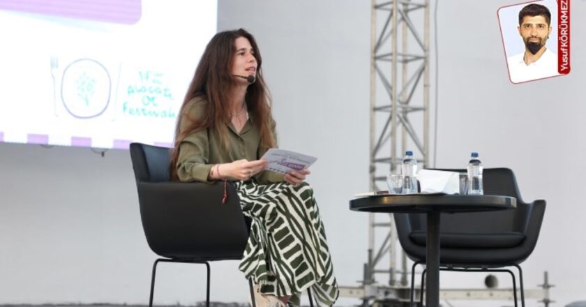 Alaçatı Ot Festivali’nde ‘adalet’ konuşuldu… Lâl Denizli: ‘Silivri zindanlarında dimdik ayaktalar’ – Son Dakika Siyaset Haberleri