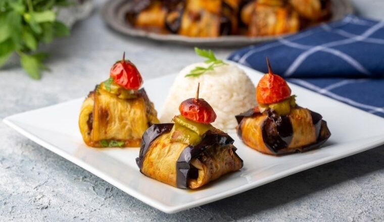 Köfte ve patlıcanın enfes birleşimi: İslim kebabı tarifi – Son Dakika Gurme Haberleri