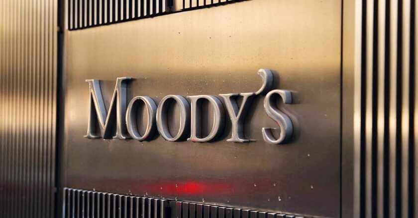 Moody’s Türkiye’nin kredi notunu yükseltti