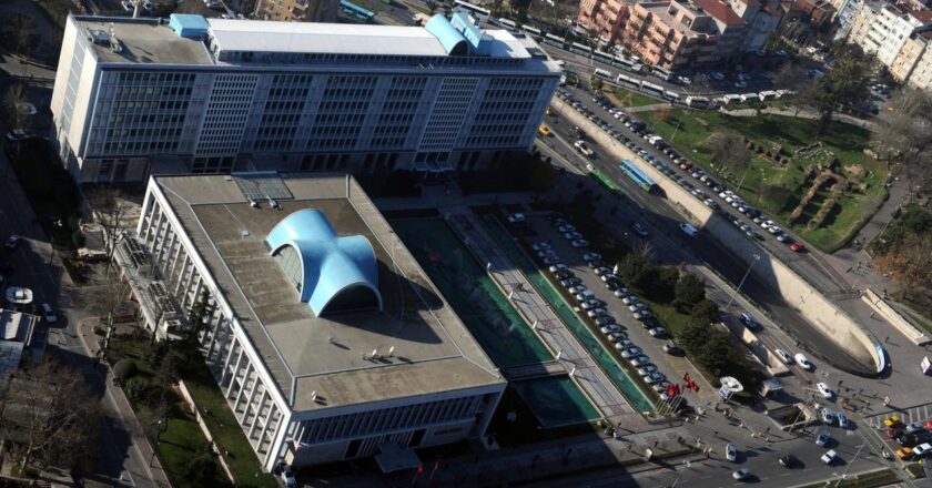 İBB'ye yeni operasyon: 14 şüpheli hakkında gözaltı kararı