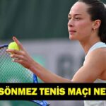 Zeynep Sönmez Clara Tauson Maçı Ne Zaman? WTA 1000 Pekin Turnuvası Zeynep Sönmez Clara Tauson Maçı Hangi Kanalda? WTA 1000 Seviyesinde ‘Bagel’ Yapan İlk Türk Tenisçi Oldu!
