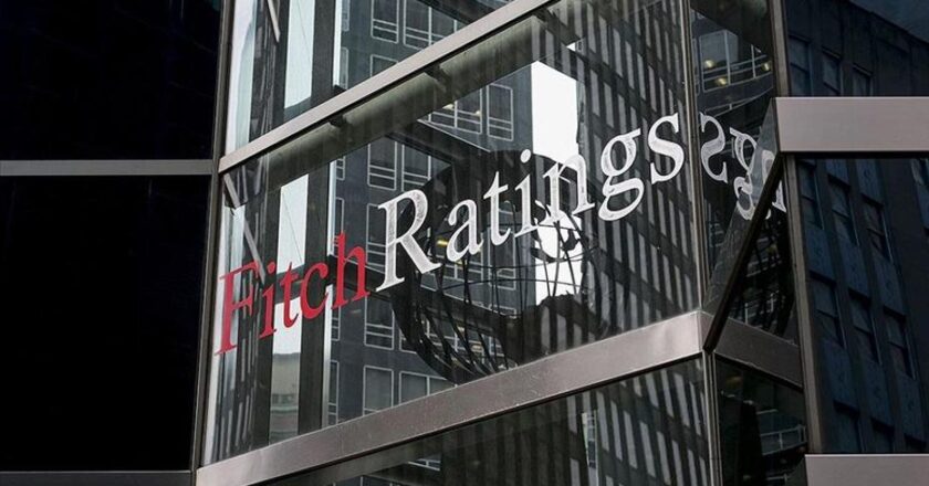 Fitch, Türkiye’deki Bazı Bankaların Kredi Notunu Artırdı