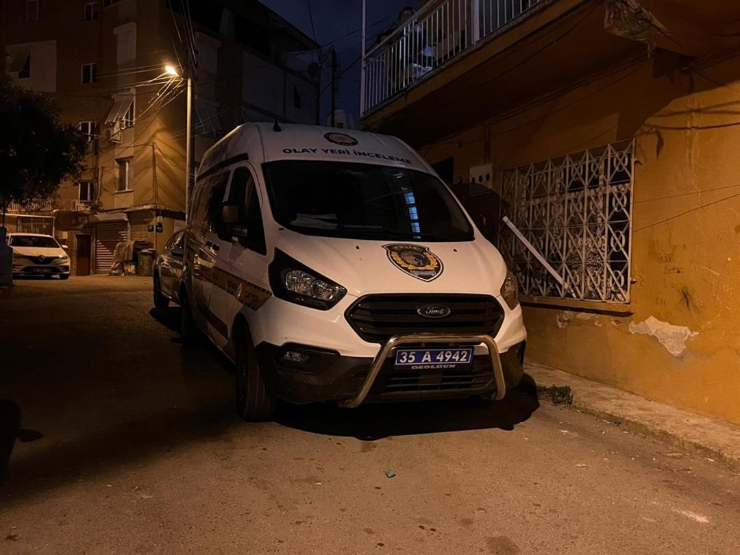 Kardeşi için yaptığı engelli asansöründen düşerek hayatını kaybetti.